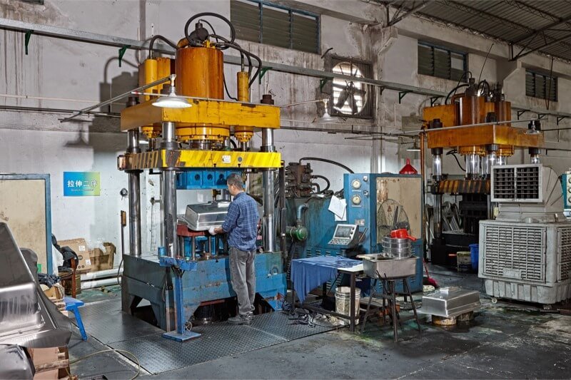 hydraulic pressing machines